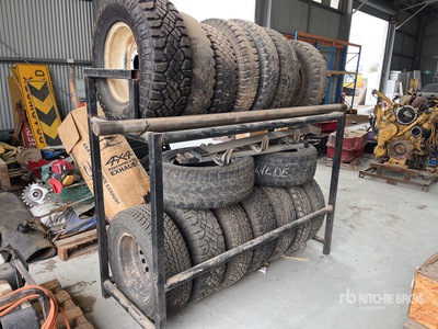 Quantity of Miscellaneous Tyres & Räder