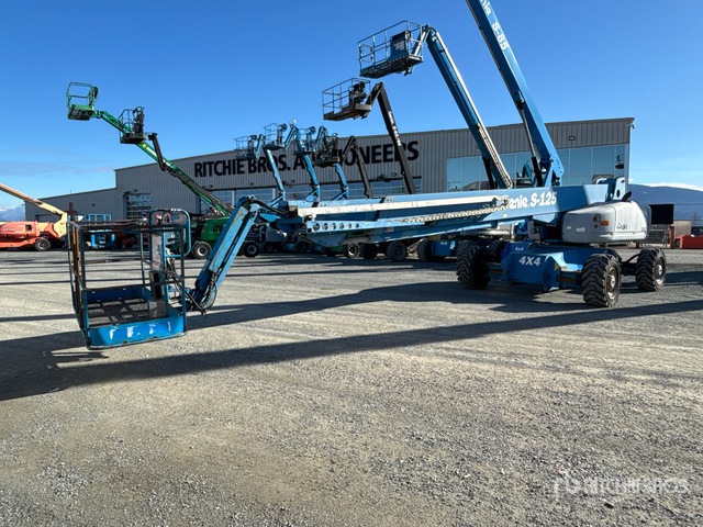 2000 Genie S-125 4WD Diesel Telescopic Boom Lift | Ritchie Bros ...