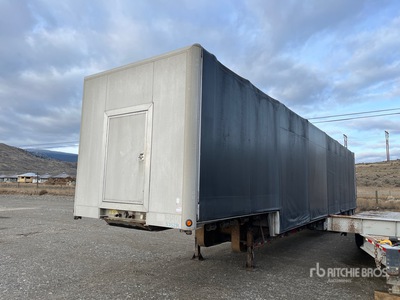 2008 Reitouner Rolltite 52 ft Tri/A Step Deck Curtain Side Trailer