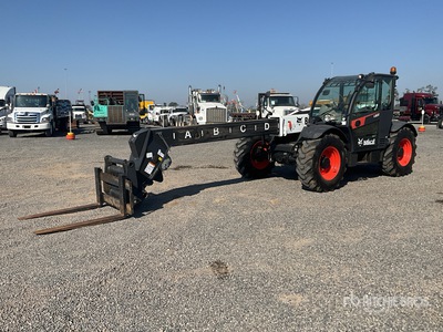 2020 Bobcat V923 Telehandler