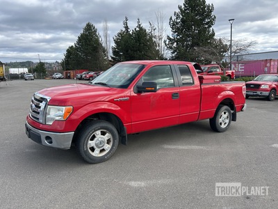 2010 Ford F-150 XLT 4x2 Extended Cab بيك اب