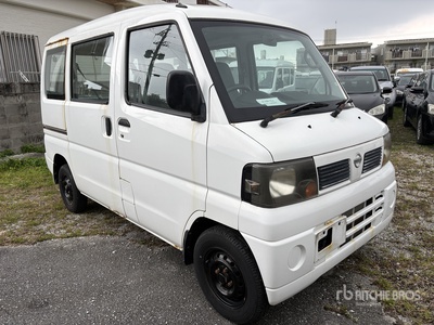 2012 年 Nissan CLIPPER Automobile