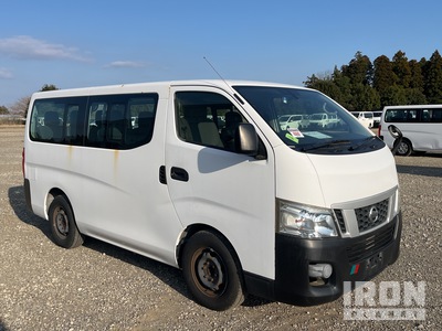 2014 Nissan NV350CARAVAN Passenger Van