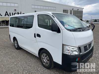 2014 Nissan NV350CARAVAN 10 Passenger Van