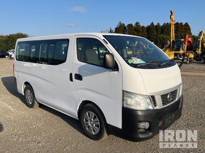 2014 Nissan NV350CARAVAN Passenger Van