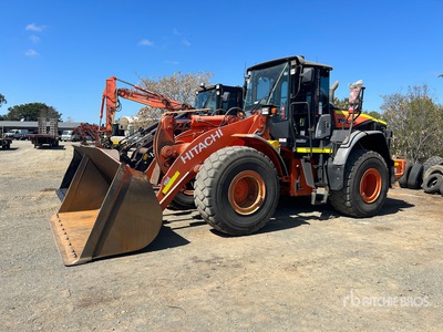 2018 Hitachi ZW220-5B Wheel Loader