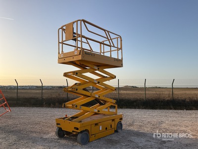 2005 Haulotte Compact 10 Electric Scissor Lift