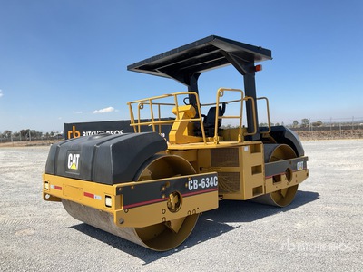 2000 Cat CB634C Rodillo Doble / Double Drum Roller