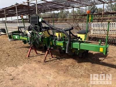 John Deere Planter Split 4 Row Planter