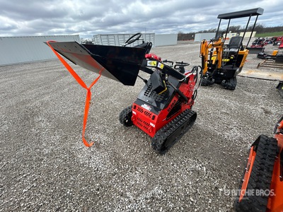 2025 SDLOOL SL380R Mini Compact Track Loader (Unused)