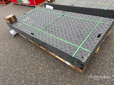 Quantity of (12) 2026 SKLP SK-LJB12 Polyethylene Sheet Ground Protection Mats Varios, tienda, almacen, consumidor (Unused)