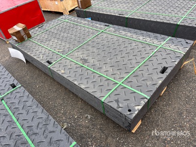 Quantity of (12) 2026 SKLP SK-LJB12 Polyethylene Sheet Ground Protection Mats Varios, tienda, almacen, consumidor (Unused)