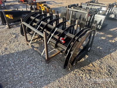 2026 GIYI GY-CLG72 72 in Skid Steer Grapple (Unused)