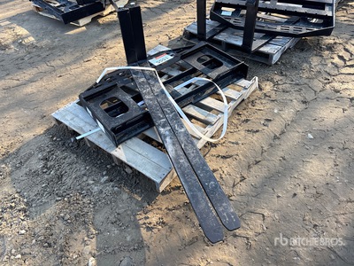 2026 GIYI GY-DHC 60 in Skid Steer Forks (Unused)