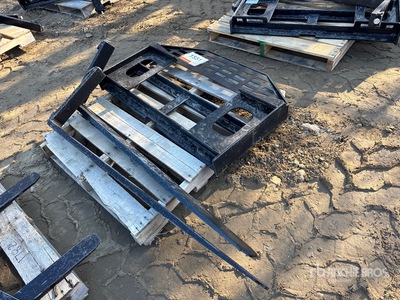 2026 GIYI GY-DHC 60 in Skid Steer Forks (Unused)