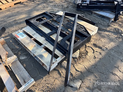 2026 GIYI GY-DHC 60 in Skid Steer Forks (Unused)