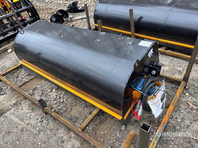 2026 GIYI GY-BS72 72 in Closed كانس للسكيد ستير  (Unused)