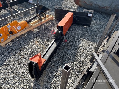 2026 GIYI GY-HLS82 25 in Skid Steer Log Splitter (Unused)