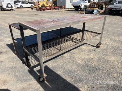 Quantity of (2) Banco de trabajo