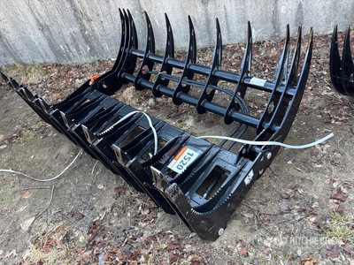 2026 GIYI GY-CLG72 72 in スキッドステア用グラップル (Unused)