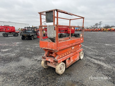 2015 Skyjack SJIII 3220 Electric Scissor Lift