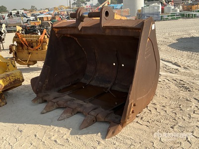 2150 mm Excavator Bucket - Fits Hyundai 450