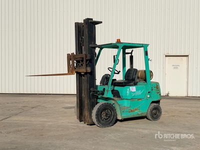 Mitsubishi FG25 2500 kg Chariot Elevateur Pneumatic Tire Forklift