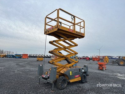 2014 Haulotte Compact 10DX 4x4 Diesel Schaarlift