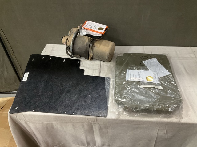 (1) Vehicular Seat Cushion, (31) Vehicular Splash Guards & Assorted Items
