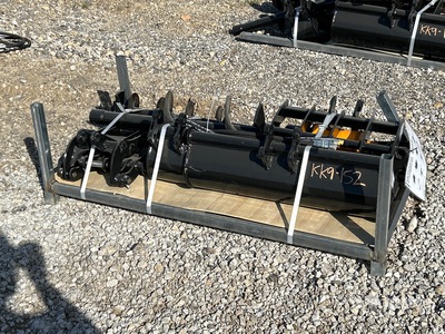 Quantity of (8) 2026 GIYI VCA-8 Mini Excavator Attachments - Fits Cat 301 (Unused)