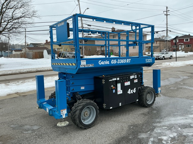 2022 Genie GS3369 RT Diesel 4x4 Scissor Lift