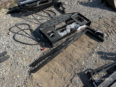 2026 GIYI GY-SF60 60 in Skid Steer Forks (Unused)