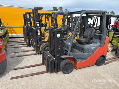 2016 Toyota 8FGU25 4700 lb Cushion Tire Forklift
