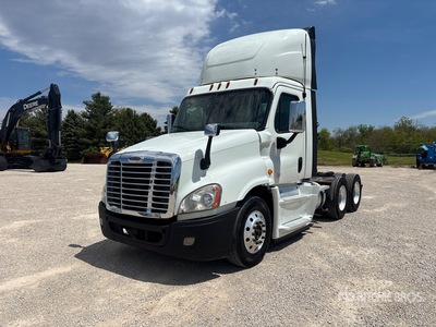 2019 Freightliner Cascadia 125 6x4 Day Cab Prime Mover