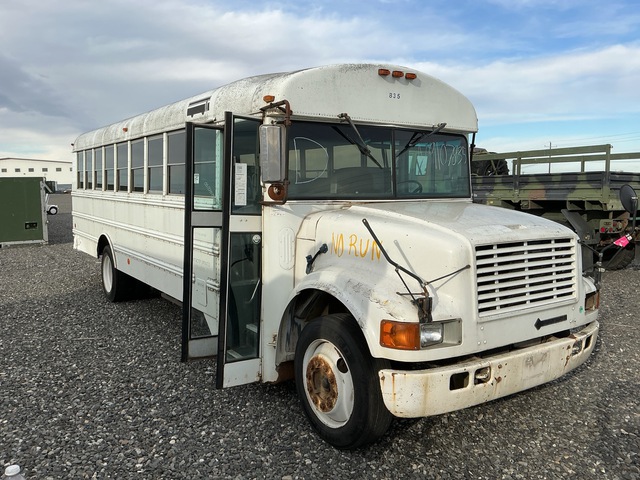1993 International 3800 Bus