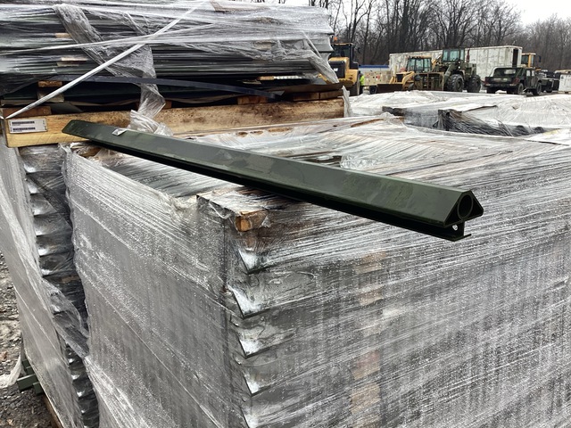 (878) Stephan Wood M871STK2 Vehicle Body Stakes