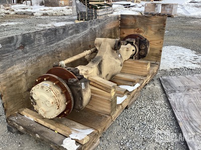 JLG 1001096670 Axle Assembly