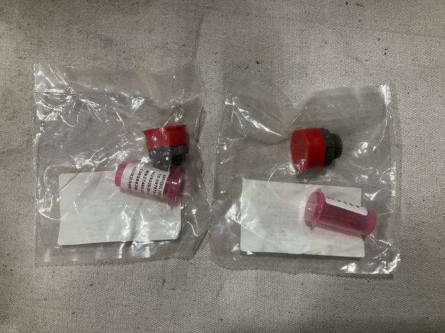 (81) Amphenol 88-637064-35H Electrical Connector Plugs (81) Amphenol 88-637064-35H Electrical Connector Plugs