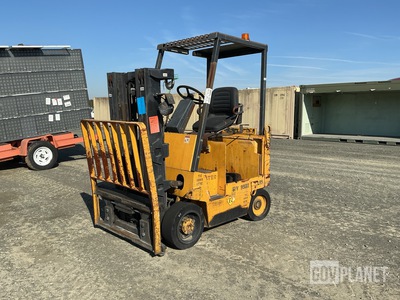 Hyster E40XL Electric Forklift