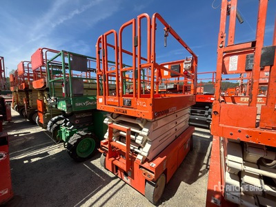 2018 Snorkel S4732E Electric シザーリフト