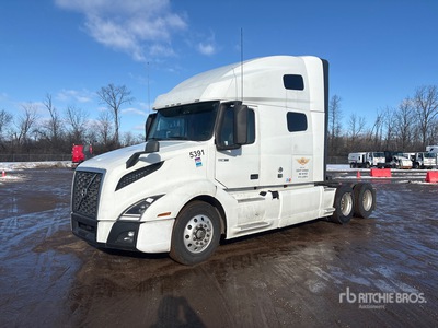 2020 Volvo VNL760 6x4 T/A Sleeper Truck Tractor