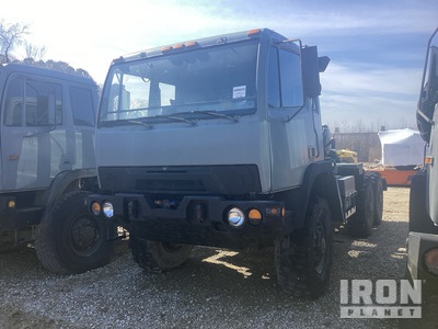 2005 Stewart  6x6 T/A Cabover Day Cab