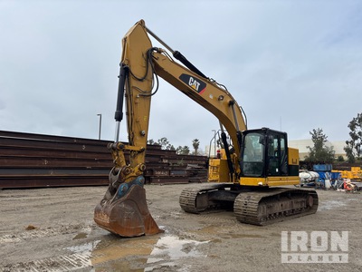 2013 Cat 328D LCR Tracked Excavator