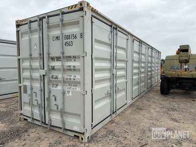 40' Shipping Container