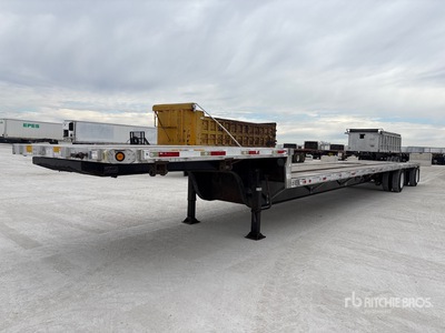 2015 Utility 53 ft T/A Spread Axle Single Drop Step Deck Trailer