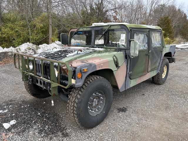 2008 AM General M1097R1 HMMWV 4 Door Soft Top w/Truck Body