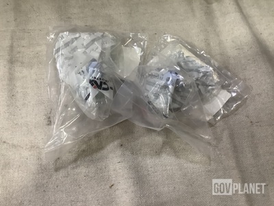 (196) CNH Industrial 87626718 Vehicular Components Brackets