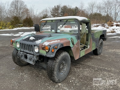 1997 AM General M1097A2 HMMWV 2 Door Soft Top w/Truck Body