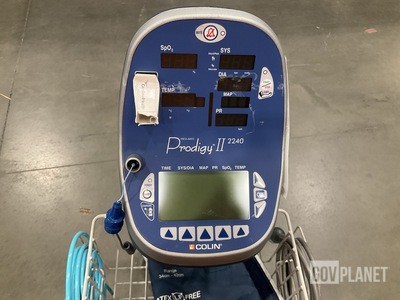 Colin Prodigy II 2240 Patient Vital Signs Monitor