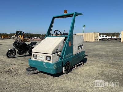 Tennant 6400 Sweeper